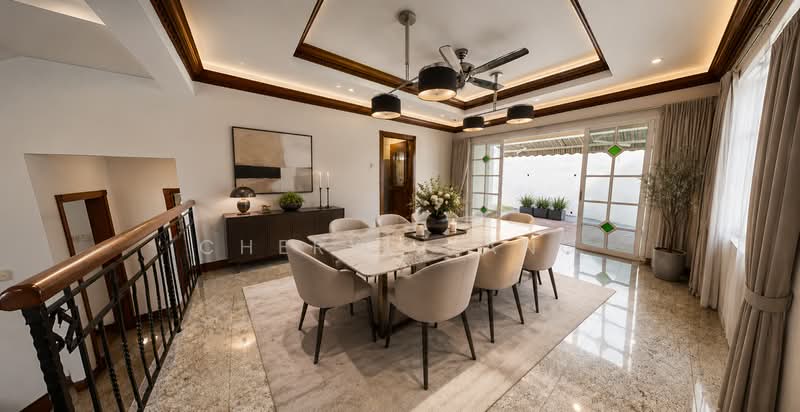 D11 Bungalow Landed Detached at Gentle Drive, Gentle Drive, 5 Bedrooms, 2,900 sqft, Detached House For Sale, by Cheryl Tang, 500193653 - Dining Room - PropertyGuru.com.sg