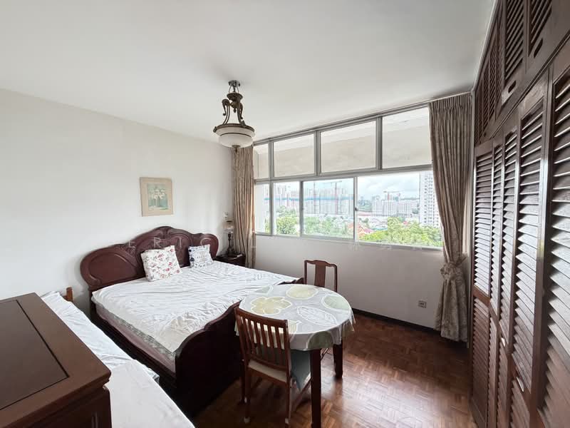 Ridgewood Condominium, 3 Ridgewood Close, 2 Bedrooms, 1,206 sqft, Condominium For Sale, by Eric Lim 林勇合, 500193656 - Bedroom - PropertyGuru.com.sg