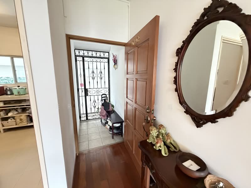 Ridgewood Condominium, 3 Ridgewood Close, 2 Bedrooms, 1,206 sqft, Condominium For Sale, by Eric Lim 林勇合, 500193656 - Entrance - PropertyGuru.com.sg