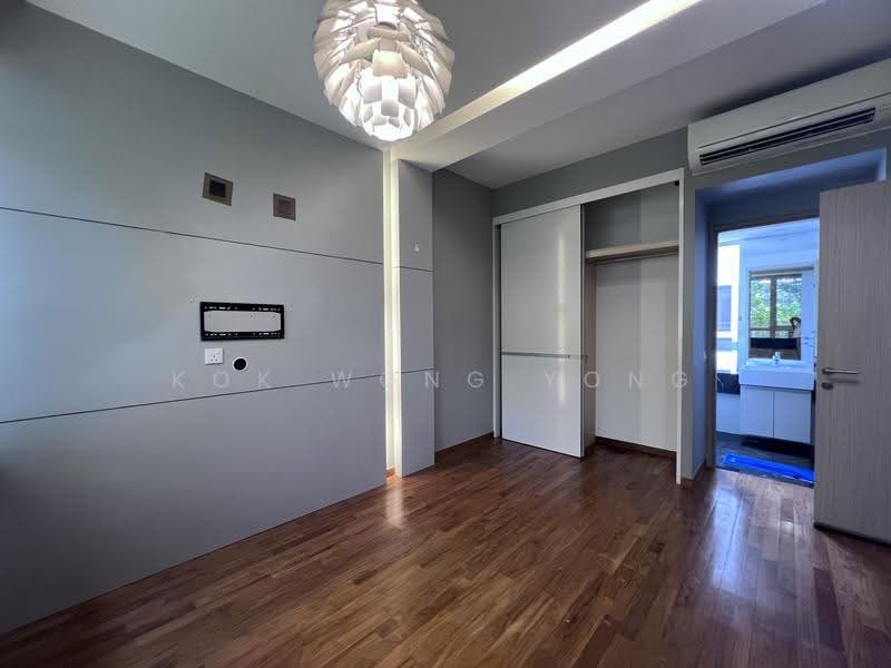 Flamingo Valley, 460 Siglap Road, East Coast / Marine Parade, 3 Bedrooms, 1,152 sqft, Condominium For Sale, by Kok Wong Yong, 500193667 - Bedroom - PropertyGuru.com.sg