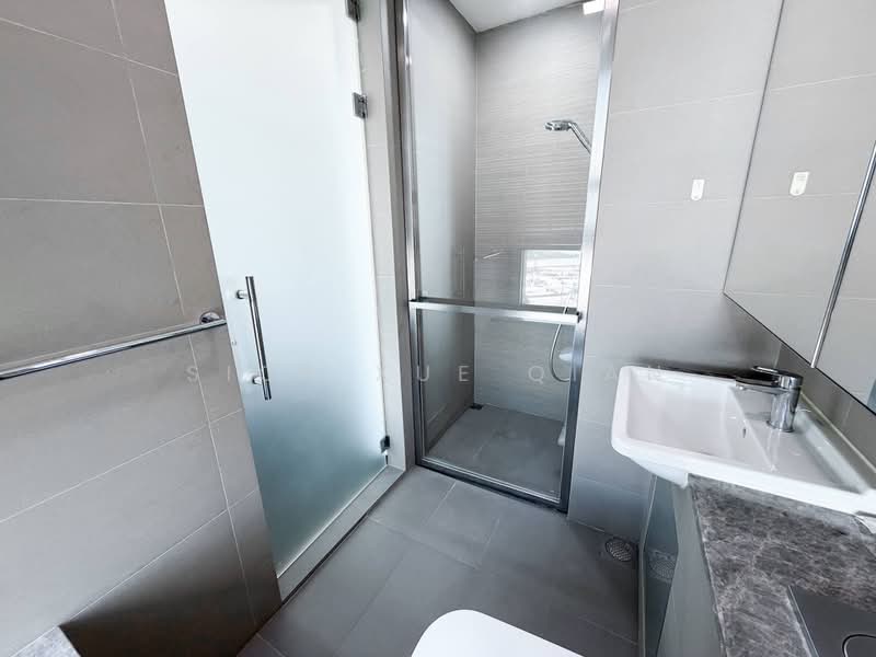 Skyline Residences, 610 Telok Blangah Road, Room Rental, 120 sqft, Condominium For Rent, by Siok Xue Qian, 500193668 - Bathroom - PropertyGuru.com.sg