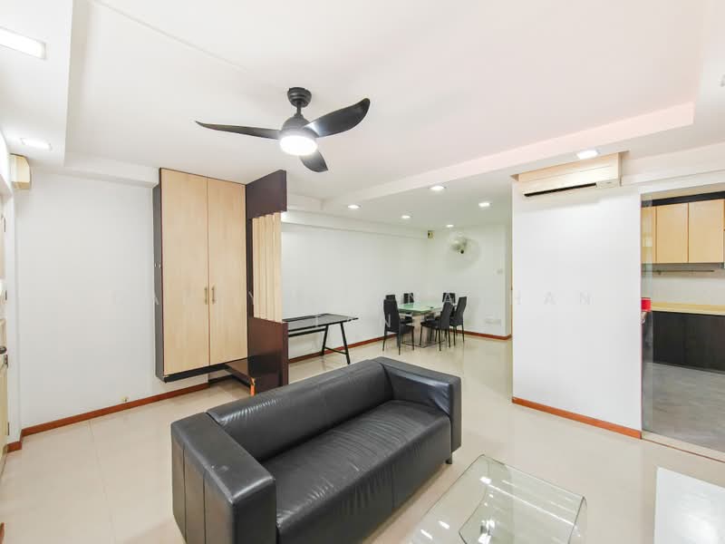 30 Cassia Crescent, 30 Cassia Crescent, 3 Bedrooms, 1,098 sqft, HDB Flat For Sale, by Darryl Jonathan Tan, 500193674 - Living Room - PropertyGuru.com.sg