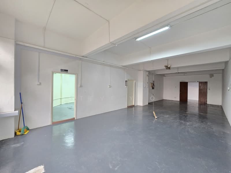 Halcyon 1, 39A Jalan Pemimpin, 1,000 sqft, Light Industrial (B1) For Rent, by Steve Yeo, 500193676 - Interior - CommercialGuru.com.sg