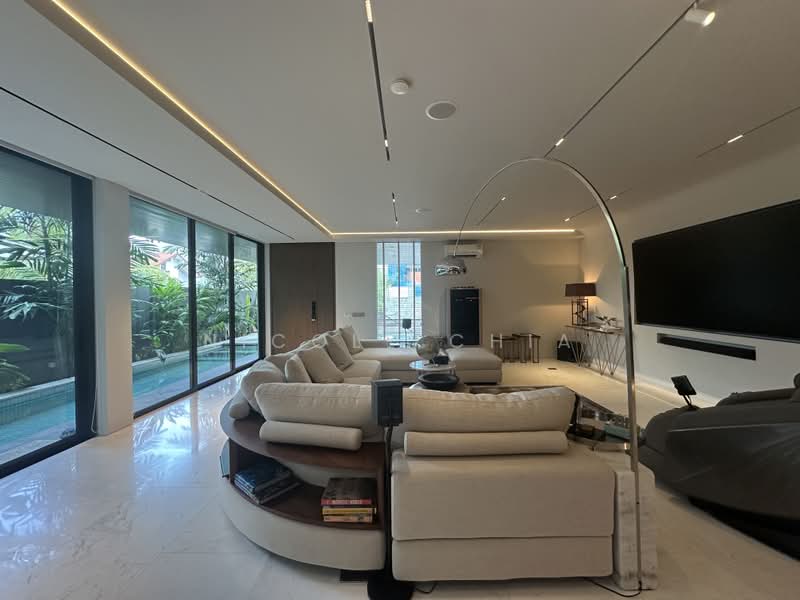 Seletar Hills Estate, Jalan Jarak, 7 Bedrooms, 8,450 sqft, Semi-Detached House For Sale, by Nicole Chia, 500193682 - Living Room - PropertyGuru.com.sg
