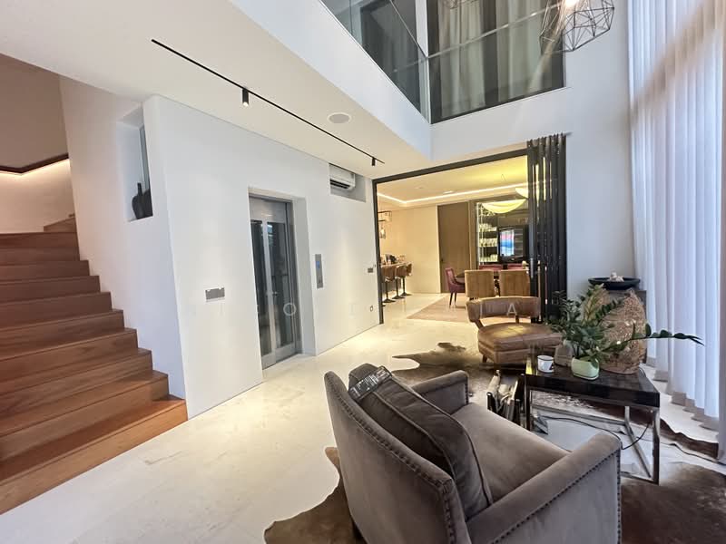 Seletar Hills Estate, Jalan Jarak, 7 Bedrooms, 8,450 sqft, Semi-Detached House For Sale, by Nicole Chia, 500193682 - Living Room - PropertyGuru.com.sg