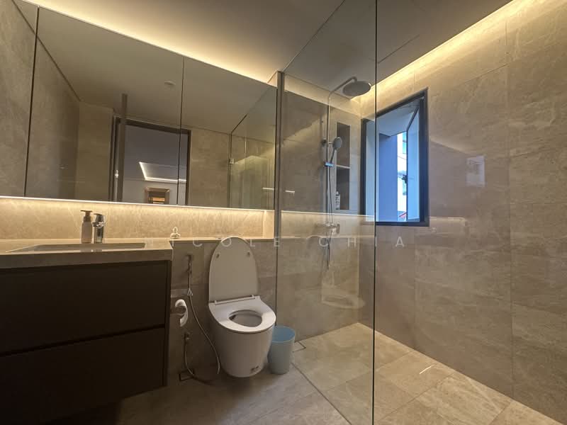 Seletar Hills Estate, Jalan Jarak, 7 Bedrooms, 8,450 sqft, Semi-Detached House For Sale, by Nicole Chia, 500193682 - Bathroom - PropertyGuru.com.sg