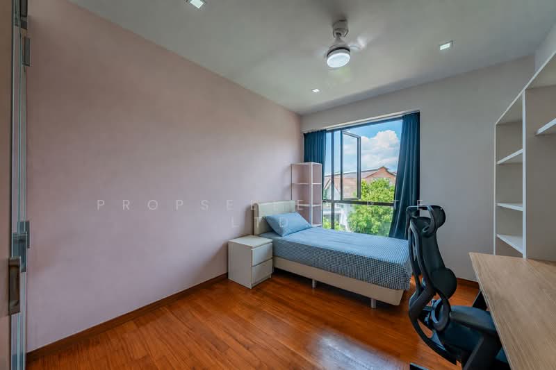 Bukit Villas, Rasok Drive, 5 Bedrooms, 3,068 sqft, Semi-Detached House For Sale, by Kit Toh, 500193683 - Bedroom - PropertyGuru.com.sg