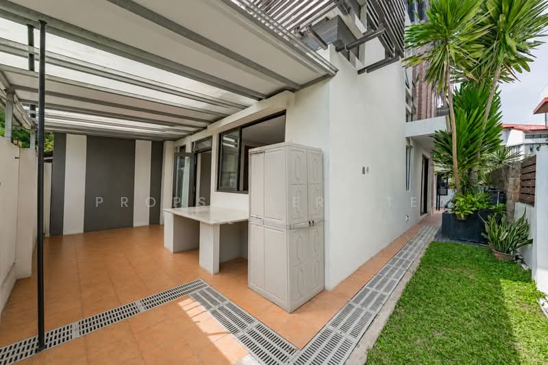 Bukit Villas, Rasok Drive, 5 Bedrooms, 3,068 sqft, Semi-Detached House For Sale, by Kit Toh, 500193683 - Exterior - PropertyGuru.com.sg