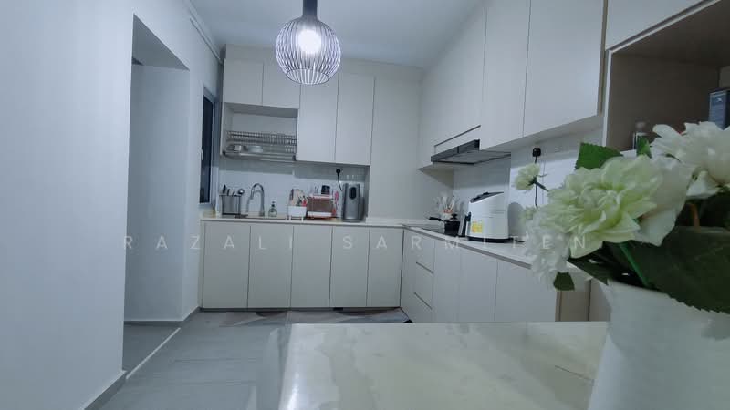 896A Woodlands Drive 50, 896A Woodlands Drive 50, 3 Bedrooms, 1,259 sqft, HDB Flat For Rent, by Razali Sarmiten, 500193684 - Kitchen - PropertyGuru.com.sg
