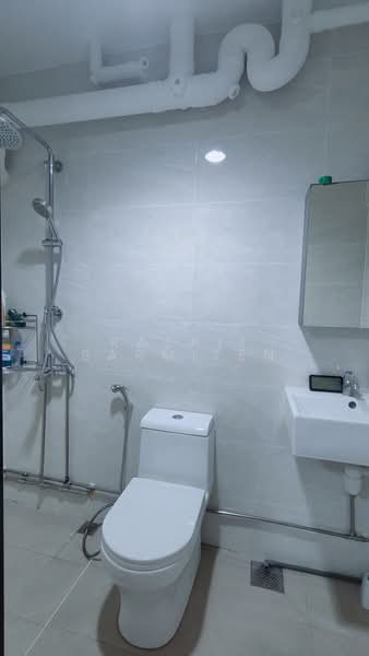 896A Woodlands Drive 50, 896A Woodlands Drive 50, 3 Bedrooms, 1,259 sqft, HDB Flat For Rent, by Razali Sarmiten, 500193684 - Bathroom - PropertyGuru.com.sg