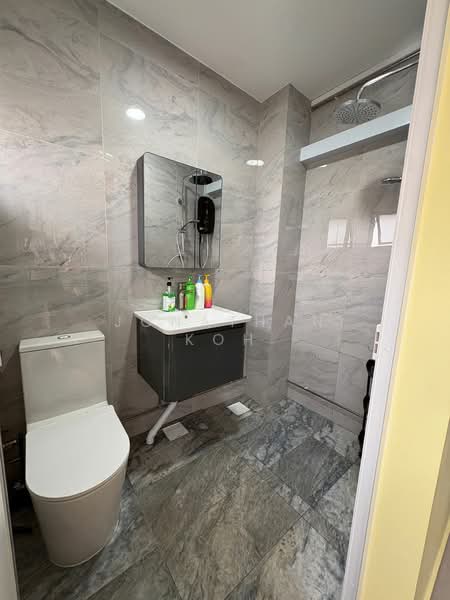 866 Jurong West Street 81, 866 Jurong West Street 81, Room Rental, 250 sqft, HDB Flat For Rent, by Jonathan Koh, 500193686 - Bathroom - PropertyGuru.com.sg