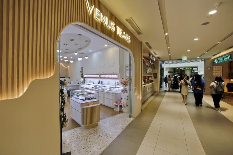 Tampines 1 shopping mall retail shop, Tampines Central 1, 439 sqft, Mall Shop For Rent, by Johnny Chin, 500193688 - Interior - CommercialGuru.com.sg