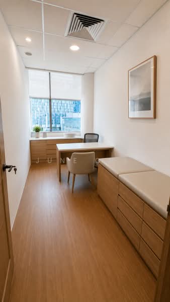 Mount Elizabeth Novena Hospital, 38 Irrawaddy Road, 581 sqft, Medical For Rent, by June Ong, 500193689 - Study - CommercialGuru.com.sg