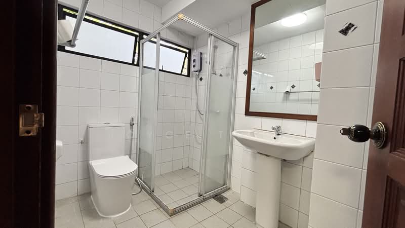 Cascadale, 730 Upper Changi Road East, Room Rental, 145 sqft, Condominium For Rent, by Joyce Tong, 500193692 - Attached Bathroom @ Bedroom 2 - PropertyGuru.com.sg