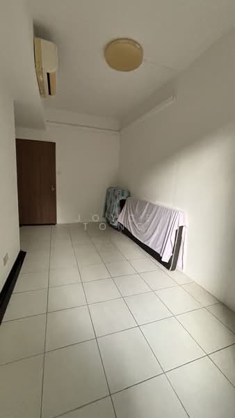 Cascadale, 730 Upper Changi Road East, Room Rental, 145 sqft, Condominium For Rent, by Joyce Tong, 500193692 - Bedroom 5 - PropertyGuru.com.sg