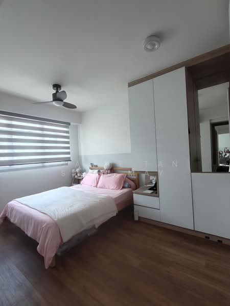 102A Canberra Street, 102A Canberra Street, 3 Bedrooms, 1,001 sqft, HDB Flat For Rent, by Joanne Tan Siew May, 500193694 - Bedroom - PropertyGuru.com.sg