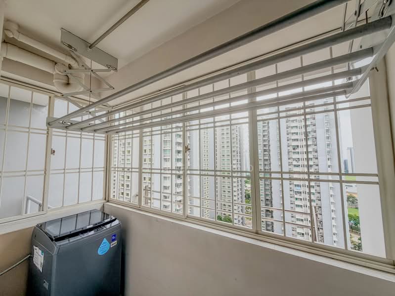 411A Fernvale Road, 411A Fernvale Road, 3 Bedrooms, 1,033 sqft, HDB Flat For Sale, by Lionel Toh, 500193695 - Balcony - Lionel Toh Realtor - PropertyGuru.com.sg