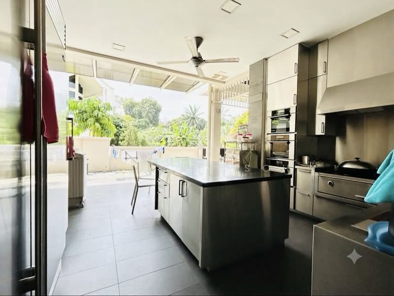 Gallop Villas, Gallop Park Road, 8 Bedrooms, 15,815 sqft, Good Class Bungalow For Sale, by Vallerie Soh, 500193704 - Kitchen - PropertyGuru.com.sg