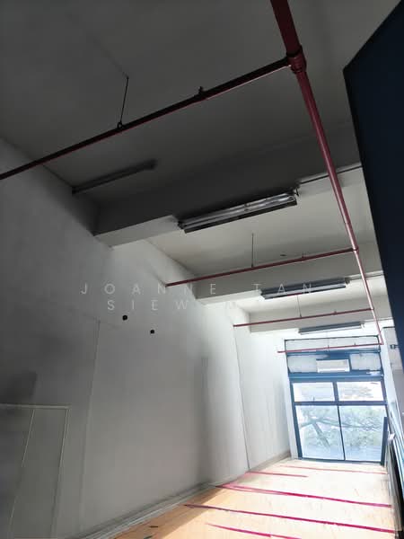 Woodlands Industrial Park E1, 19 Woodlands Industrial Park E1, 890 sqft, Factory / Workshop (B2) For Sale, by Joanne Tan Siew May, 500193709 - Entrance - CommercialGuru.com.sg