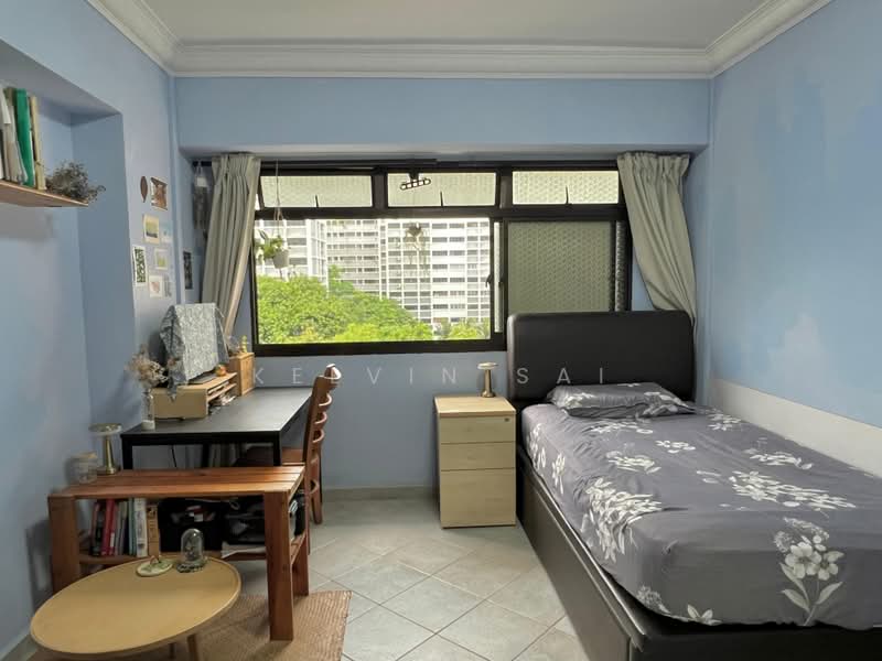 472 Choa Chu Kang Avenue 3, 472 Choa Chu Kang Avenue 3, 3 Bedrooms, 1,301 sqft, HDB Flat For Sale, by Kelvin Sai, 500193711 - Bedroom - PropertyGuru.com.sg