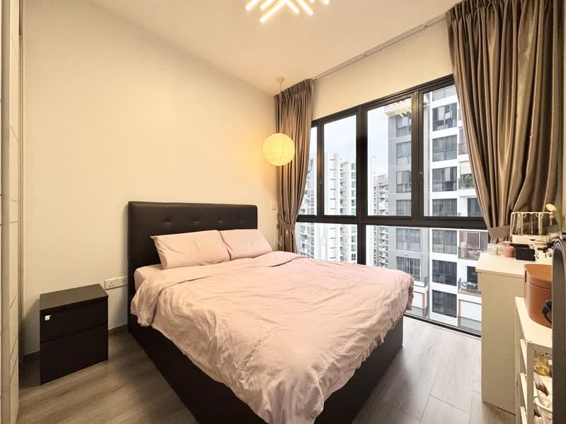 Jewel @ Buangkok, 87 Compassvale Bow, 2 Bedrooms, 732 sqft, Condominium For Sale, by Shawn Low, 500193713 - Master Bedroom - PropertyGuru.com.sg
