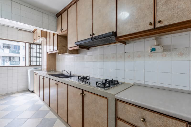 288C Bukit Batok Street 25, 288C Bukit Batok Street 25, 3 Bedrooms, 990 sqft, HDB Flat For Sale, by KOH YONG JIAN, 500193716 - Kitchen - PropertyGuru.com.sg