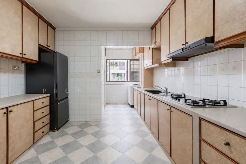 288C Bukit Batok Street 25, 288C Bukit Batok Street 25, 3 Bedrooms, 990 sqft, HDB Flat For Sale, by KOH YONG JIAN, 500193716 - Kitchen - PropertyGuru.com.sg