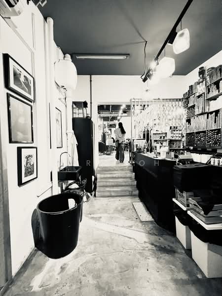 66 Eng Watt Street, Eng Watt Street, Alexandra / Commonwealth, 1,755 sqft, Shop / Shophouse For Sale, by Mark Goh, 500193717 - Interior - CommercialGuru.com.sg