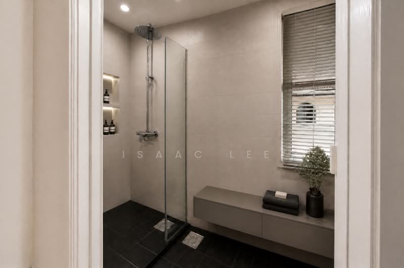 4 Bee San Ave within Hua Guan and Sian Tuan ave, 4 Bee San, 4 Bedrooms, 2,627 sqft, Semi-Detached House For Sale, by Isaac Lee, 500193721 - Bathroom - PropertyGuru.com.sg