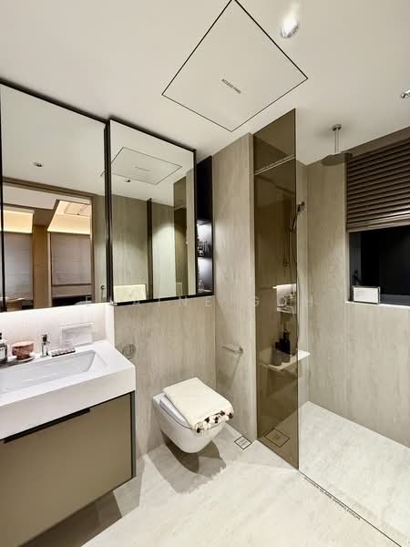River Green, 11 River Valley Road, 3 Bedrooms, 872 sqft, Condominium For Sale, by Elaine Goh, 500193722 - Bathroom - PropertyGuru.com.sg