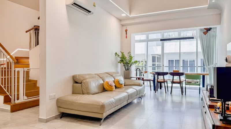 Blu Coral Condo, 127A Lorong L Telok Kurau, 3 Bedrooms, 2,056 sqft, Condominium For Sale, by Elliot Lin, 500193724 - Living Room - PropertyGuru.com.sg