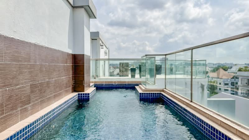 Blu Coral Condo, 127A Lorong L Telok Kurau, 3 Bedrooms, 2,056 sqft, Condominium For Sale, by Elliot Lin, 500193724 - Outdoor Jacuzzi - PropertyGuru.com.sg