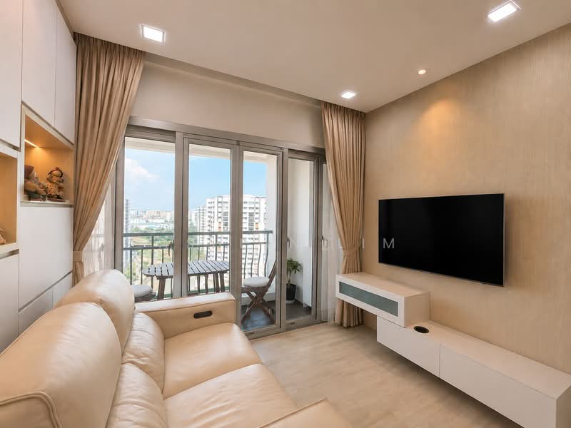 Aquarius By The Park, 15 Bedok Reservoir View, 2 Bedrooms, 893 sqft, Condominium For Sale, by Ashlyn Lim, 500193728 - Living Room - PropertyGuru.com.sg