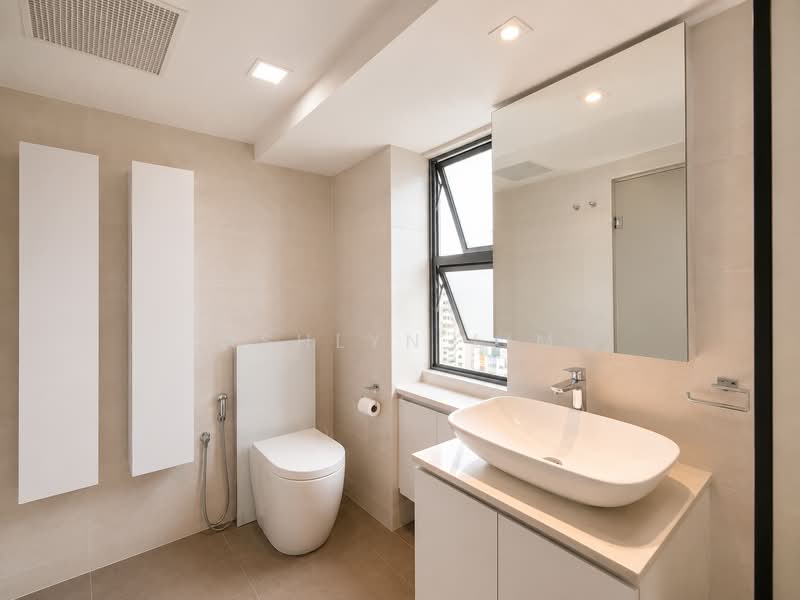 Aquarius By The Park, 15 Bedok Reservoir View, 2 Bedrooms, 893 sqft, Condominium For Sale, by Ashlyn Lim, 500193728 - Bathroom - PropertyGuru.com.sg