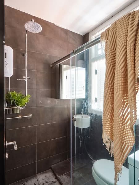 Salat @ Straits House S239326, 11 Kim Yam Road, Room Rental, 440 sqft, Shophouse For Rent, by Bee 林美玲, 500193733 - Bathroom - PropertyGuru.com.sg