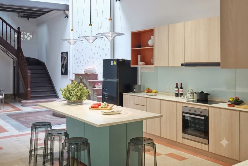 Salat @ Straits House S239326, 11 Kim Yam Road, Room Rental, 440 sqft, Shophouse For Rent, by Bee 林美玲, 500193733 - Kitchen - PropertyGuru.com.sg