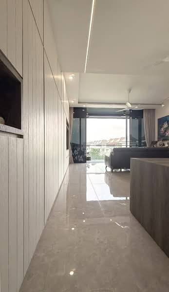 Parc Komo, 959 Upper Changi Road North, 4 Bedrooms, 1,410 sqft, Condominium For Sale, by Simeon Tan, 500193735 - Living Room - PropertyGuru.com.sg
