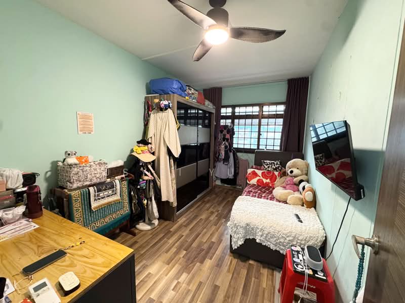 229 Compassvale Walk, 229 Compassvale Walk, 4 Bedrooms, 1,323 sqft, HDB Flat For Sale, by Rusydi Yusoff, 500193758 - Bedroom - PropertyGuru.com.sg