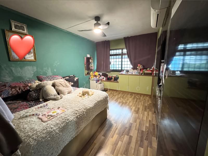 229 Compassvale Walk, 229 Compassvale Walk, 4 Bedrooms, 1,323 sqft, HDB Flat For Sale, by Rusydi Yusoff, 500193758 - Bedroom - PropertyGuru.com.sg