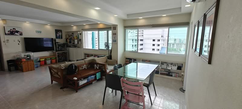 718 Pasir Ris Street 72, 718 Pasir Ris Street 72, 3 Bedrooms, 1,216 sqft, HDB Flat For Sale, by Stanley Tan, 500193761 - Living Room - PropertyGuru.com.sg