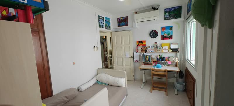 718 Pasir Ris Street 72, 718 Pasir Ris Street 72, 3 Bedrooms, 1,216 sqft, HDB Flat For Sale, by Stanley Tan, 500193761 - Study - PropertyGuru.com.sg