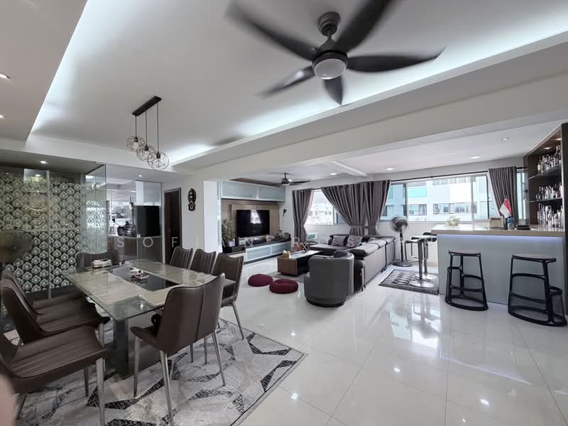 139 Serangoon North Avenue 2, 139 Serangoon North Avenue 2, 3 Bedrooms, 1,313 sqft, HDB Flat For Sale, by Sofian Roslan, 500193762 - Living Room - PropertyGuru.com.sg