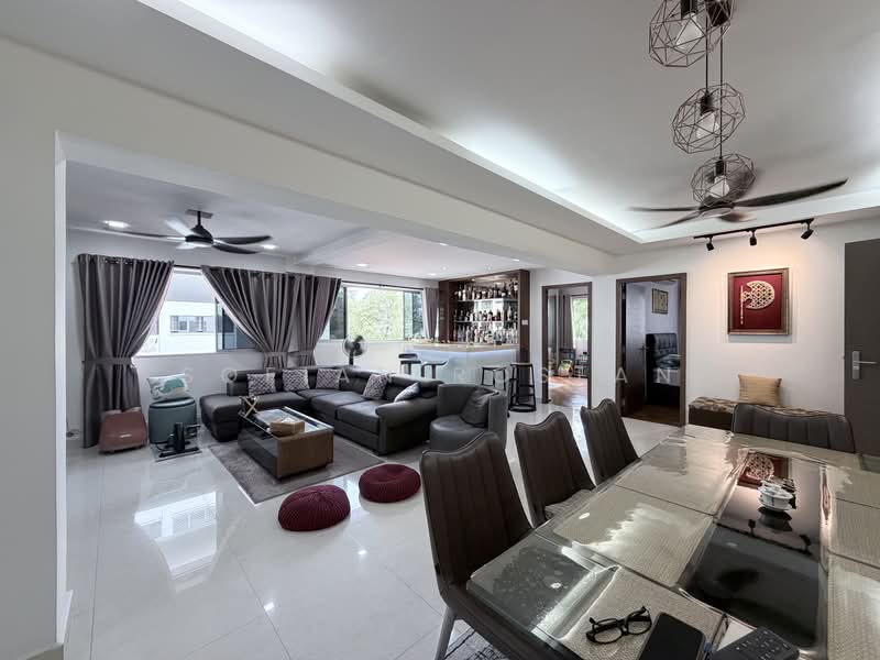 139 Serangoon North Avenue 2, 139 Serangoon North Avenue 2, 3 Bedrooms, 1,313 sqft, HDB Flat For Sale, by Sofian Roslan, 500193762 - Living Room - PropertyGuru.com.sg
