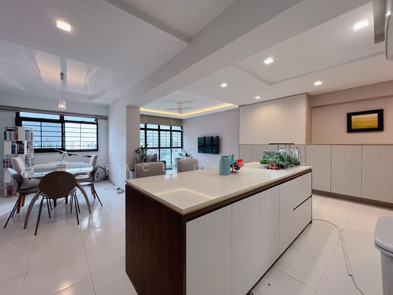 58 Strathmore Avenue, 58 Strathmore Avenue, 3 Bedrooms, 1,184 sqft, HDB Flat For Sale, by Grace Cheong, 500193768 - Living Room - PropertyGuru.com.sg