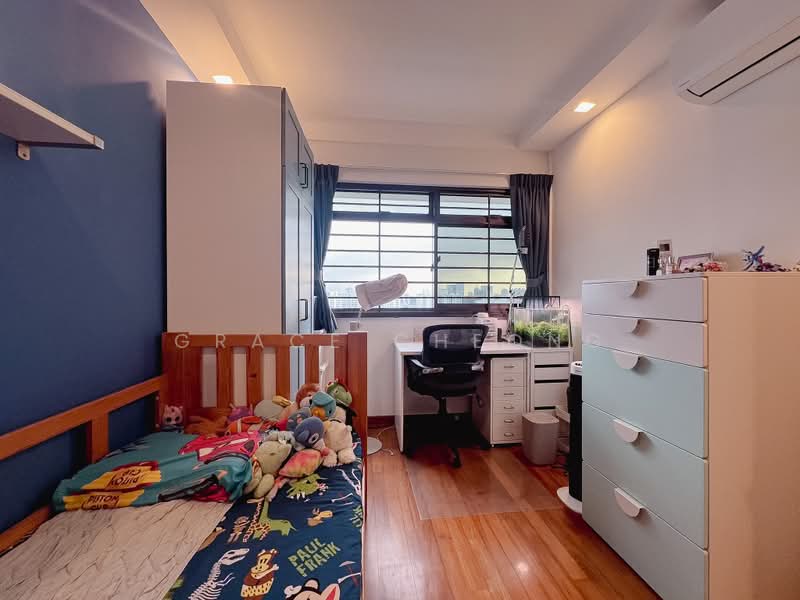 58 Strathmore Avenue, 58 Strathmore Avenue, 3 Bedrooms, 1,184 sqft, HDB Flat For Sale, by Grace Cheong, 500193768 - Bedroom 2 - PropertyGuru.com.sg