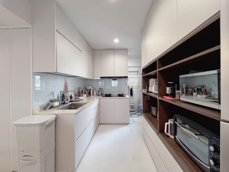 58 Strathmore Avenue, 58 Strathmore Avenue, 3 Bedrooms, 1,184 sqft, HDB Flat For Sale, by Grace Cheong, 500193768 - Kitchen - PropertyGuru.com.sg