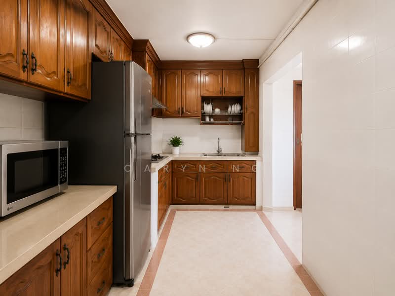 291E Bukit Batok Street 24, 291E Bukit Batok Street 24, 3 Bedrooms, 1,108 sqft, HDB Flat For Sale, by Caryn Ng, 500193770 - Kitchen - PropertyGuru.com.sg