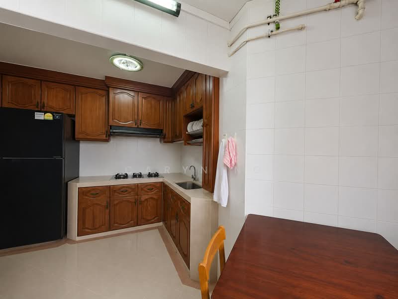 291E Bukit Batok Street 24, 291E Bukit Batok Street 24, 3 Bedrooms, 1,108 sqft, HDB Flat For Sale, by Caryn Ng, 500193770 - Kitchen - PropertyGuru.com.sg