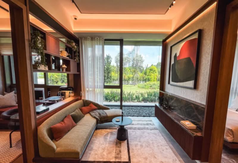Aurea, 802 Beach Road, Beach Road / Bugis / Rochor, 2 Bedrooms, 635 sqft, Condominium For Sale, by Francesca Tan, 500193771 - Living Room - PropertyGuru.com.sg