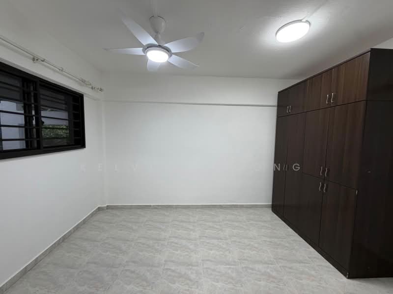 517 Jurong West Street 52, 517 Jurong West Street 52, 2 Bedrooms, 680 sqft, HDB Flat For Rent, by Kelvin Cheong, 500193772 - Bedroom - PropertyGuru.com.sg
